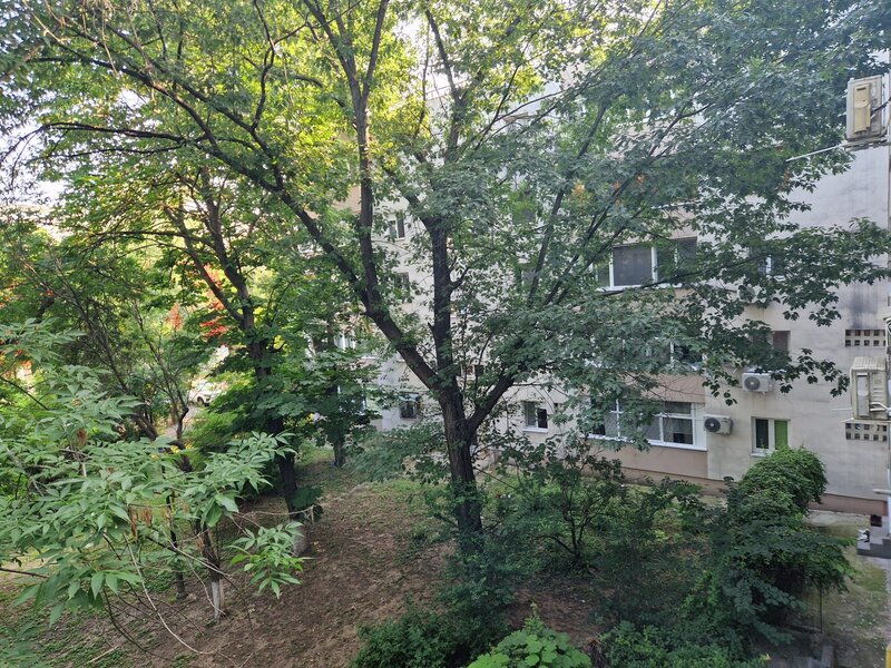 Titan, Liviu Rebreanu, 5 minute metrou, apartament 3 camere.